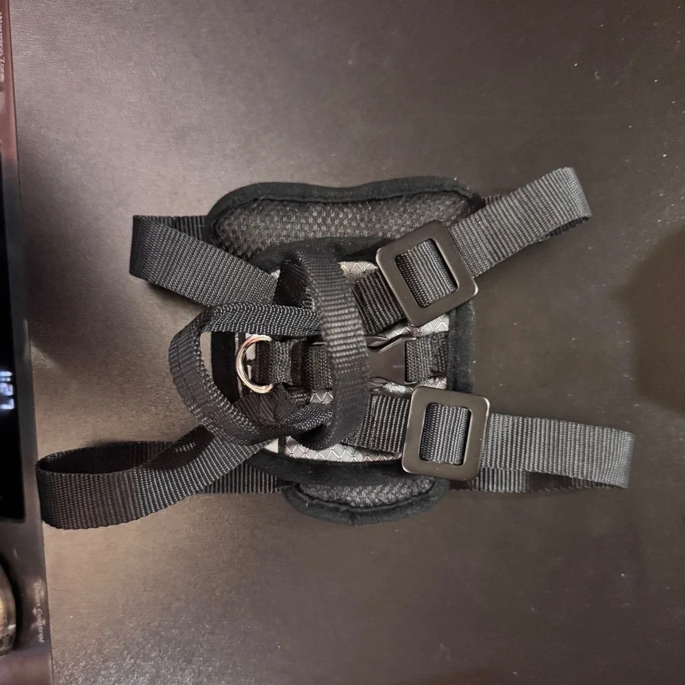 Top Paw‎ Dog Travel Harness Small-Medium Black Padded Reflective Adjustable